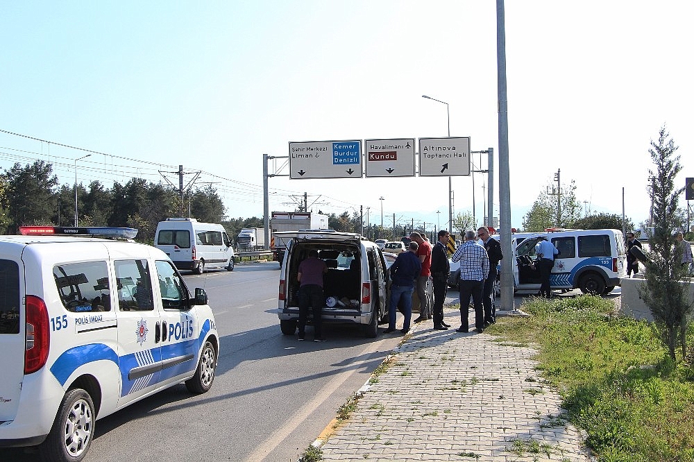 "Hesaplarınız FETÖ'nün eline geçmiş" deyip 16 bin euro istediler!