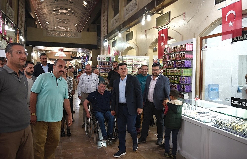 Mısır Çarşısı yenileniyor