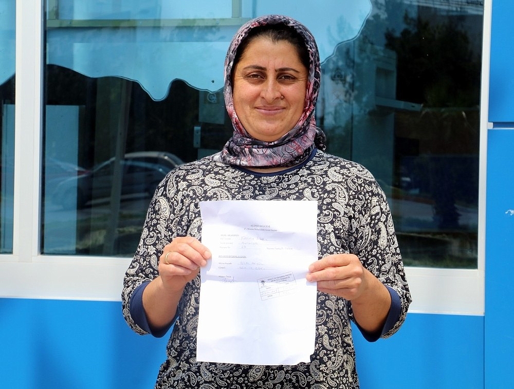 Ticaretteki azmiyle örnek olan kadın, siyasete atıldı