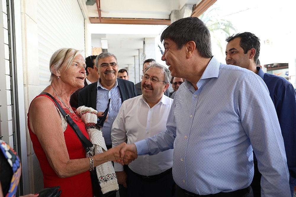 Başkan Türel: "Kemer'i yeni sezona bomba gibi hazırlamış olacağız"