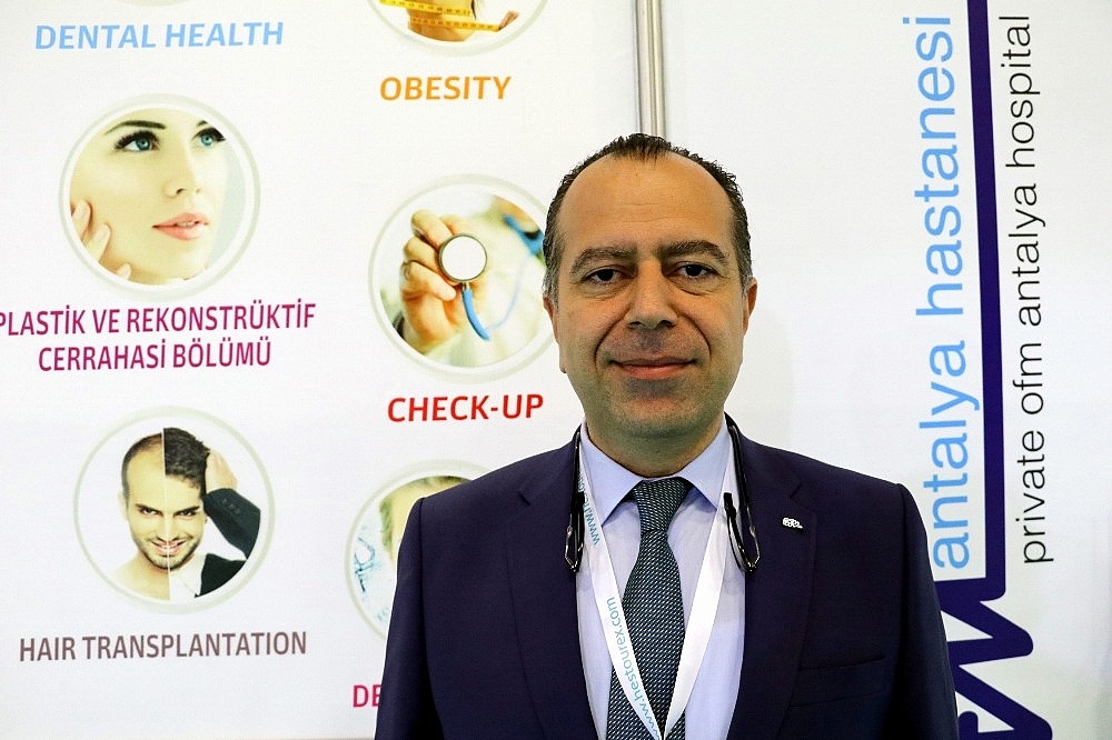 Turistler estetik için Türkiye'yi tercih ediyor