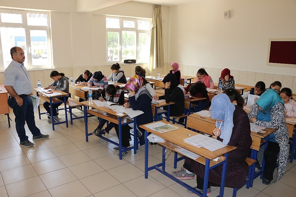 Ufka Yolculuk Bilgi ve Kültür Yarışmasına yoğun ilgi