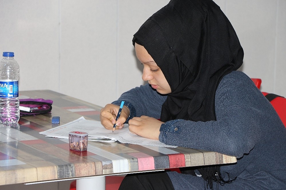 Ufka Yolculuk Bilgi ve Kültür Yarışmasına yoğun ilgi