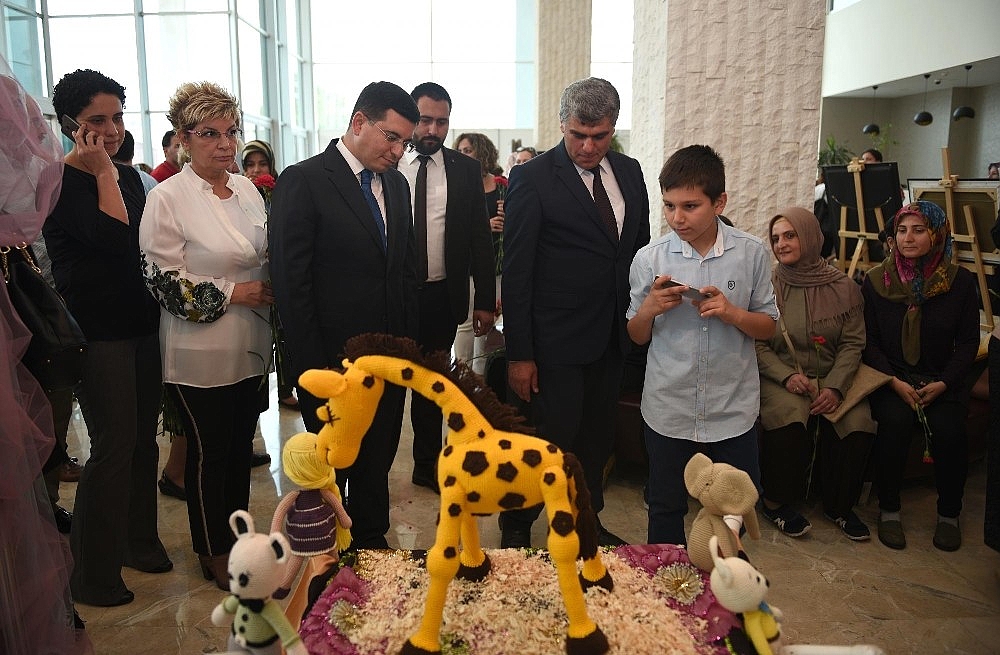 AKMEK'ten 9. yılsonu sergisi