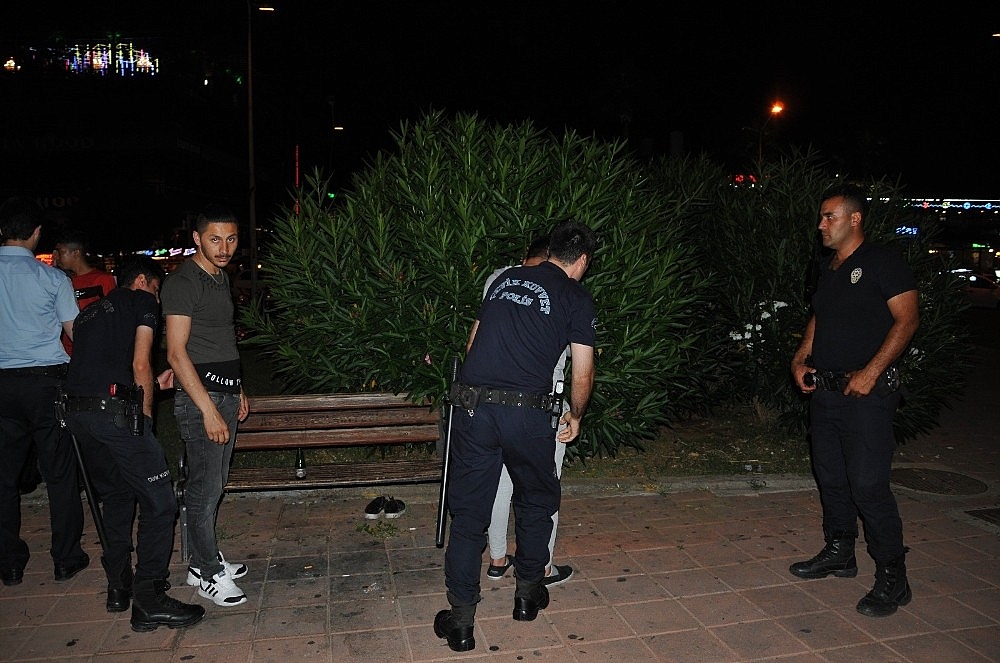 Alanya polisinden Ramazan Bayramı öncesi sıkı denetim