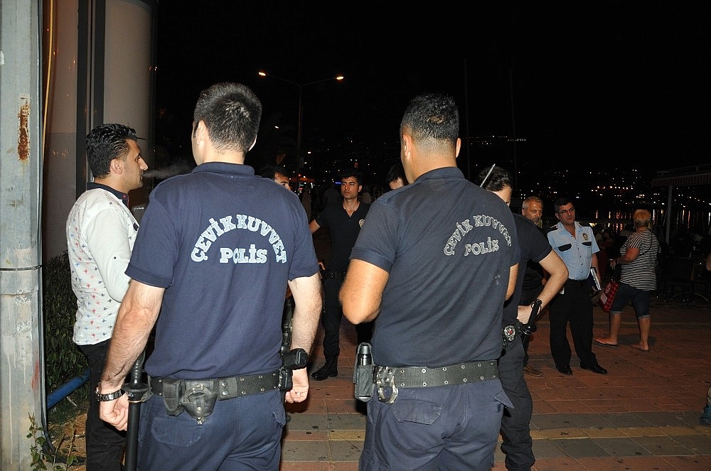 Alanya polisinden Ramazan Bayramı öncesi sıkı denetim