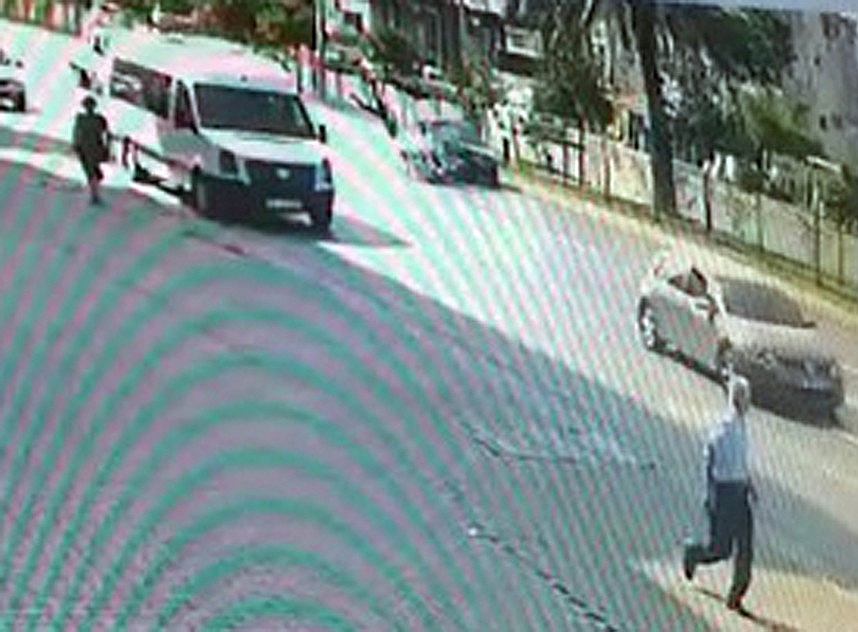 Alanya'da otomobille motosiklet çarpıştı: 2 ağır yaralı!