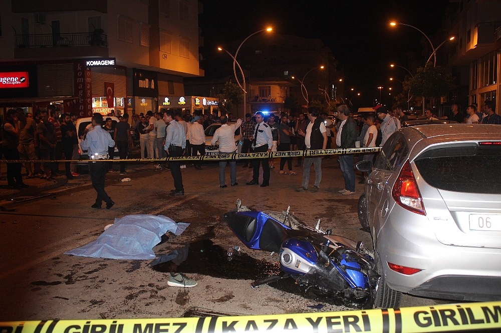 Antalya'da feci kaza: 1 ölü, 2 yaralı! (Videolu)
