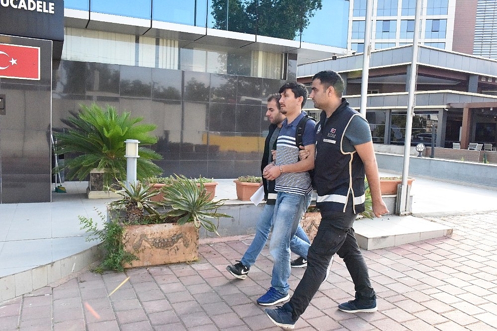 Antalya'da FETÖ operasyonu: 7 gözaltı! (Videolu)