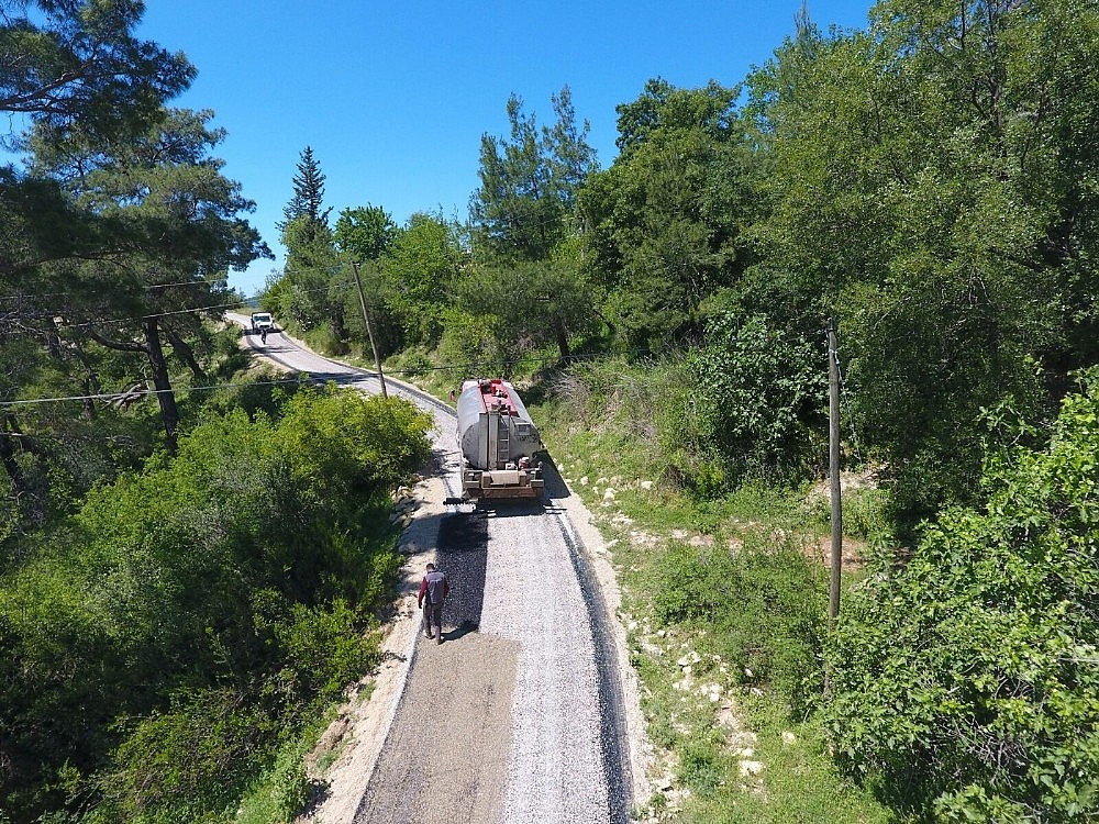 ASAT'tan Manavgat'a asfalt ve alt yapı hizmeti