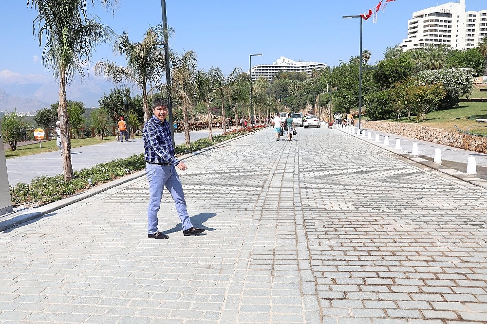 Başkan Türel Antalyalıları varyanta davet etti