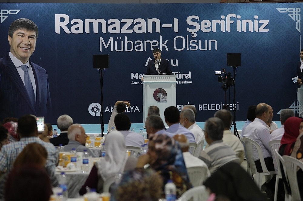 Başkan Türel iftarda Aksulularla buluştu