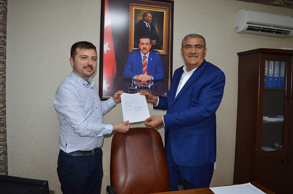 İsa Akdemir AK Parti'den aday adayı oldu