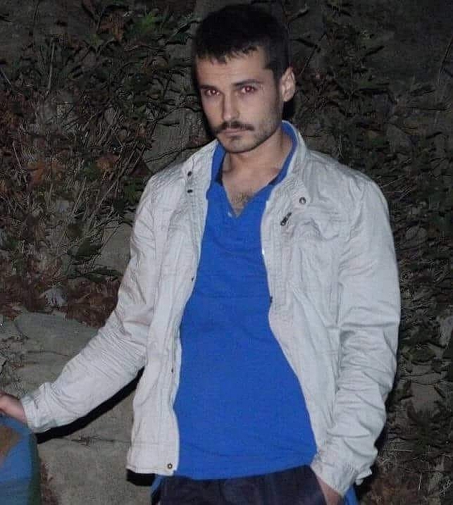Kayalıklardan aşağıya düşen genç, yükselen suda girdaba kapılıp boğuldu! (Videolu)