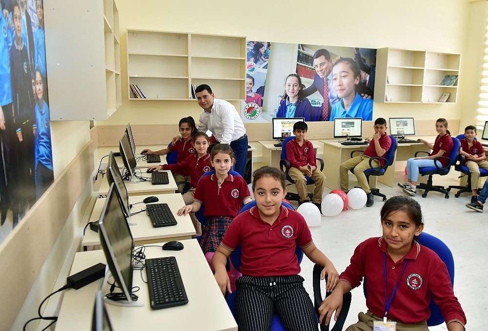 Kepez'den 24'üncü bilişim sınıfı