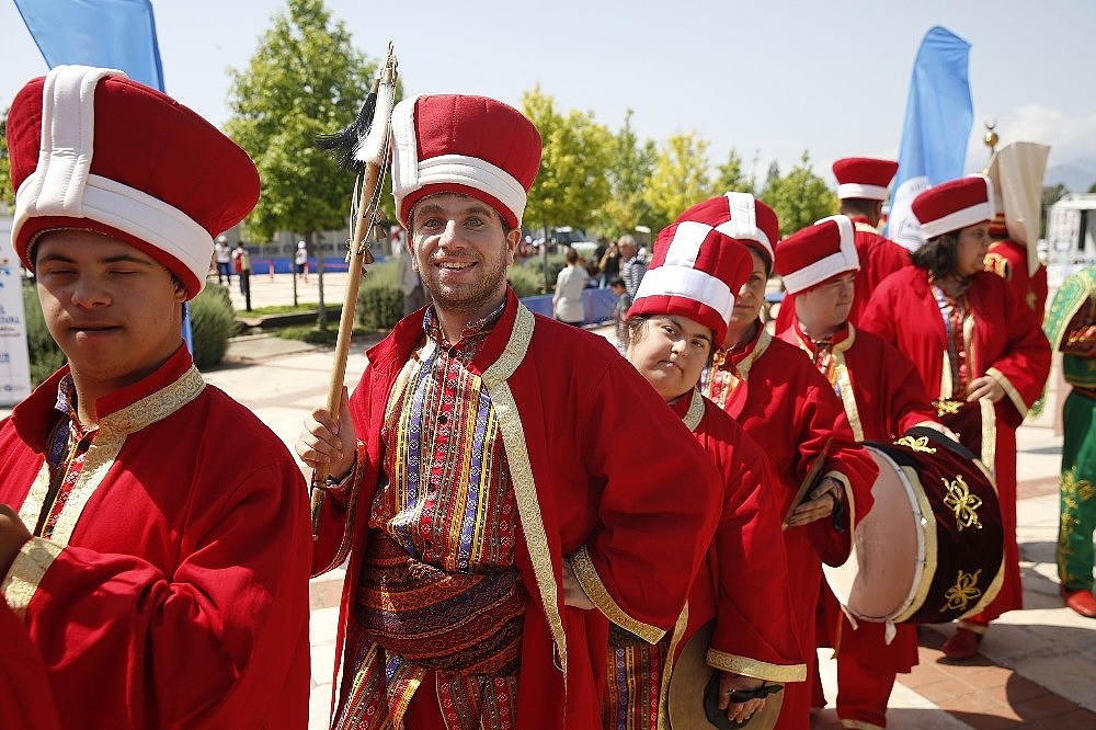 Özel çocuklar ENFEST'te buluştu