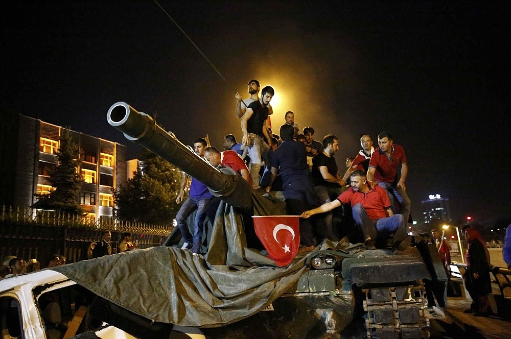15 Temmuz eserleri jüri önünde