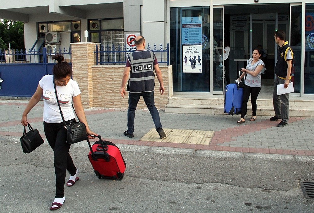 Alanya'da fuhuş operasyonu: 20 gözaltı!