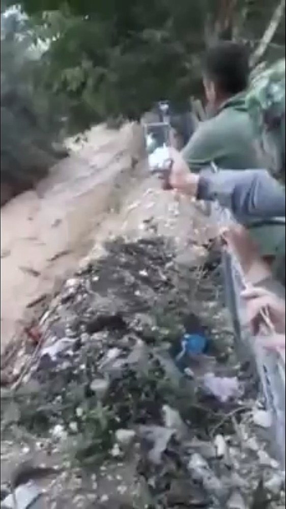 Antalya'da şiddetli yağmur nohut tarlalarını çamur deryasına çevirdi