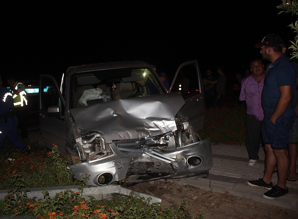 Antalya'da trafik kazası: 1 ölü, 7 yaralı!