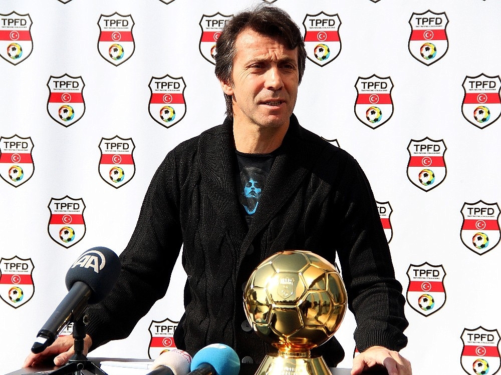 Antalyaspor Bülent Korkmaz ile anlaştı