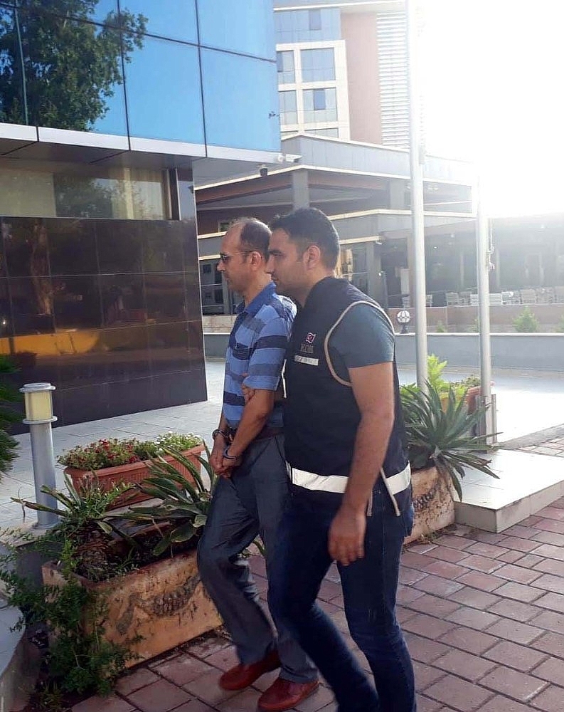 FETÖ'nün gaybubet evine operasyon: 7 gözaltı!