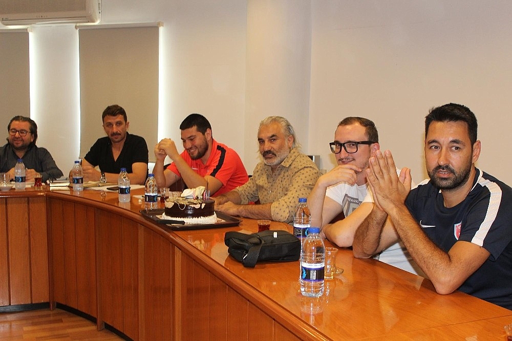 Kepez Belediyesi Yaz Spor Okulları'nda yeni eğitim kadrosu