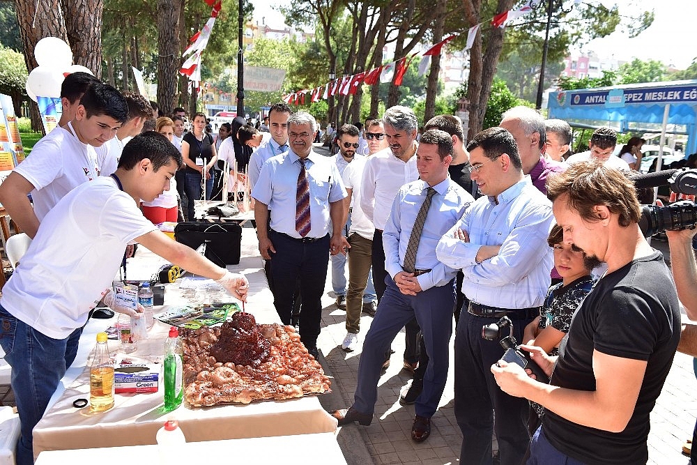 Kepez'de Bilim Şenliği