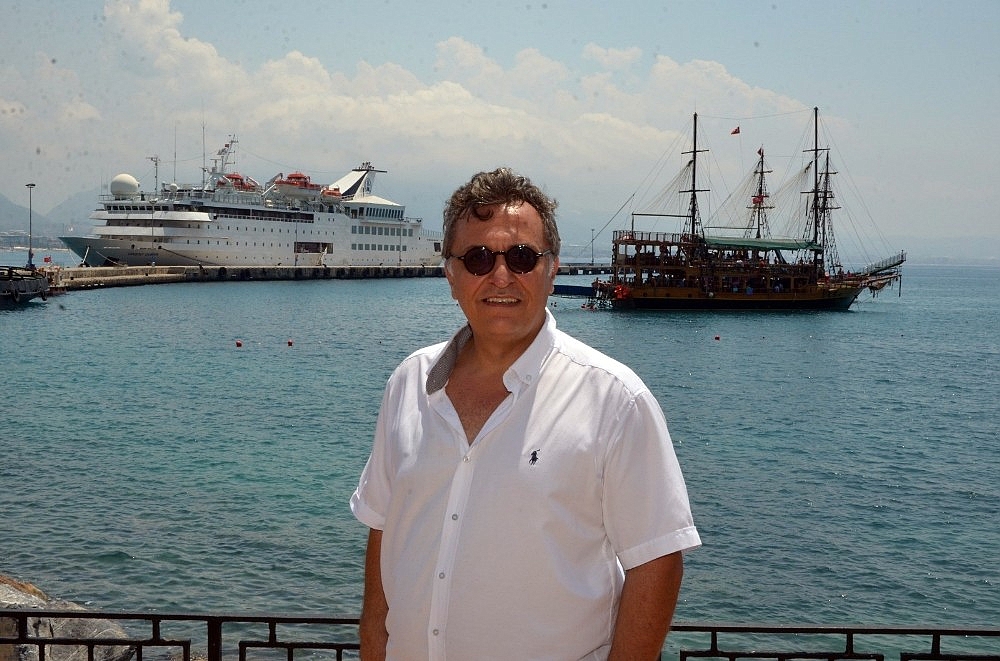 Lübnanlı turistler kruvaziyer gemisi ile Alanya'ya geldi (Videolu)