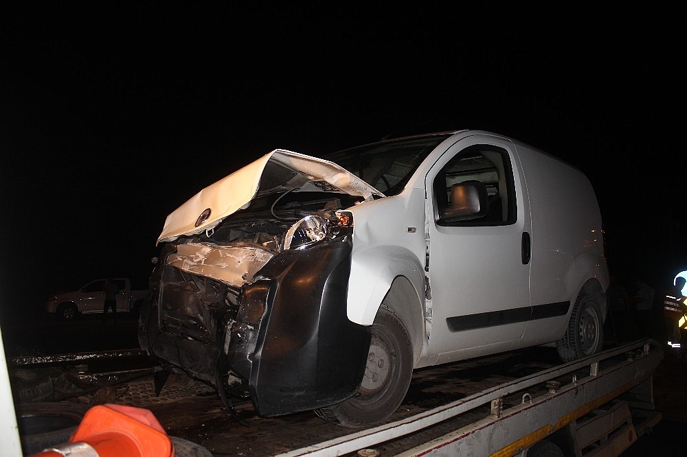 Manavgat'ta trafik kazası: 6 yaralı!
