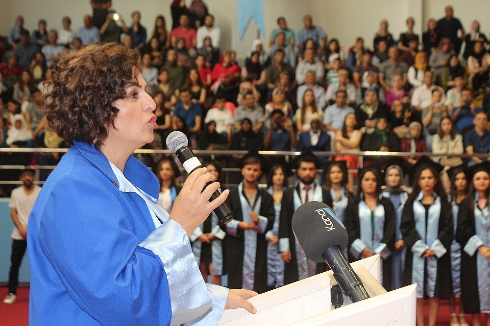 Mezuniyet için Somali'den Antalya'ya geldiler