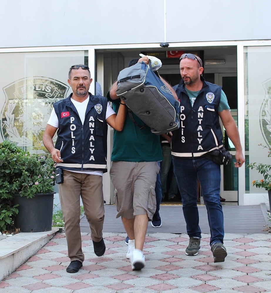 'Namuslu bir kadınla evlenmek istiyorum' dedi, hayatının şokunu yaşadı (Videolu)