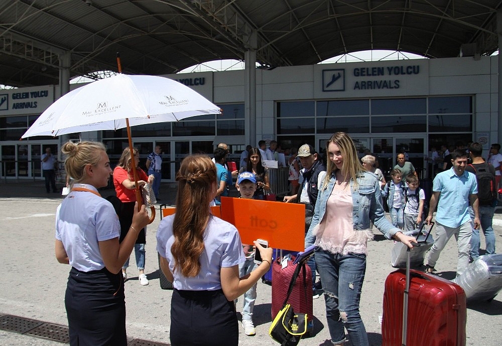 Turizmde 2.5 aylık iç pazar hedefi 10 milyon turist