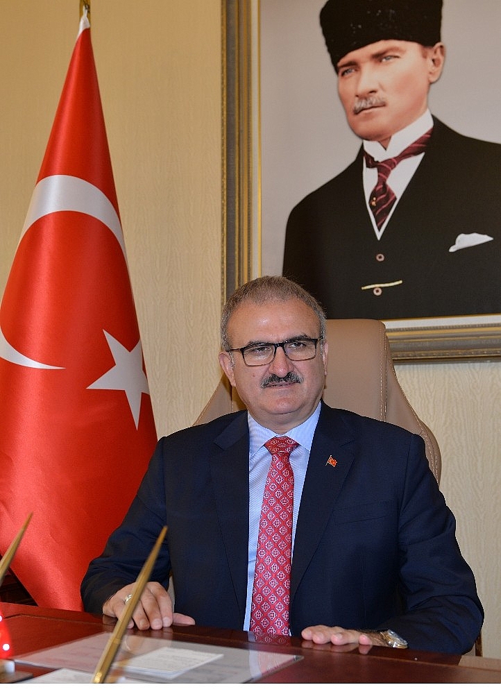 Türkiye için 45 milyon rekor turist beklentisi! (Videolu)