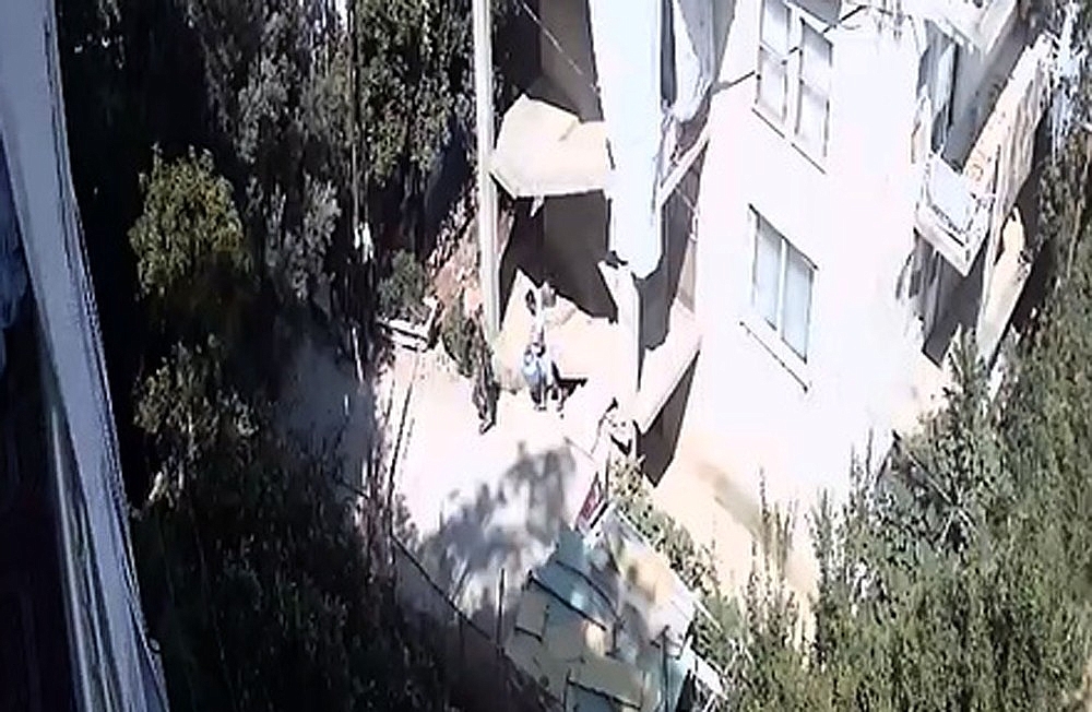 Alanya'da tüp hırsızlığı güvenlik kamerasında! (Videolu)