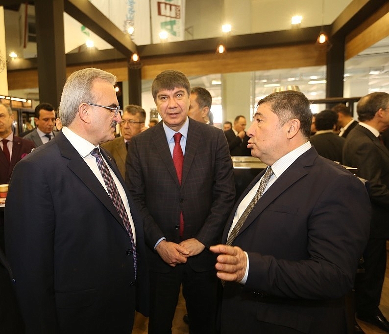 ANFAŞ, 2 fuara birden ev sahipliğe yapacak