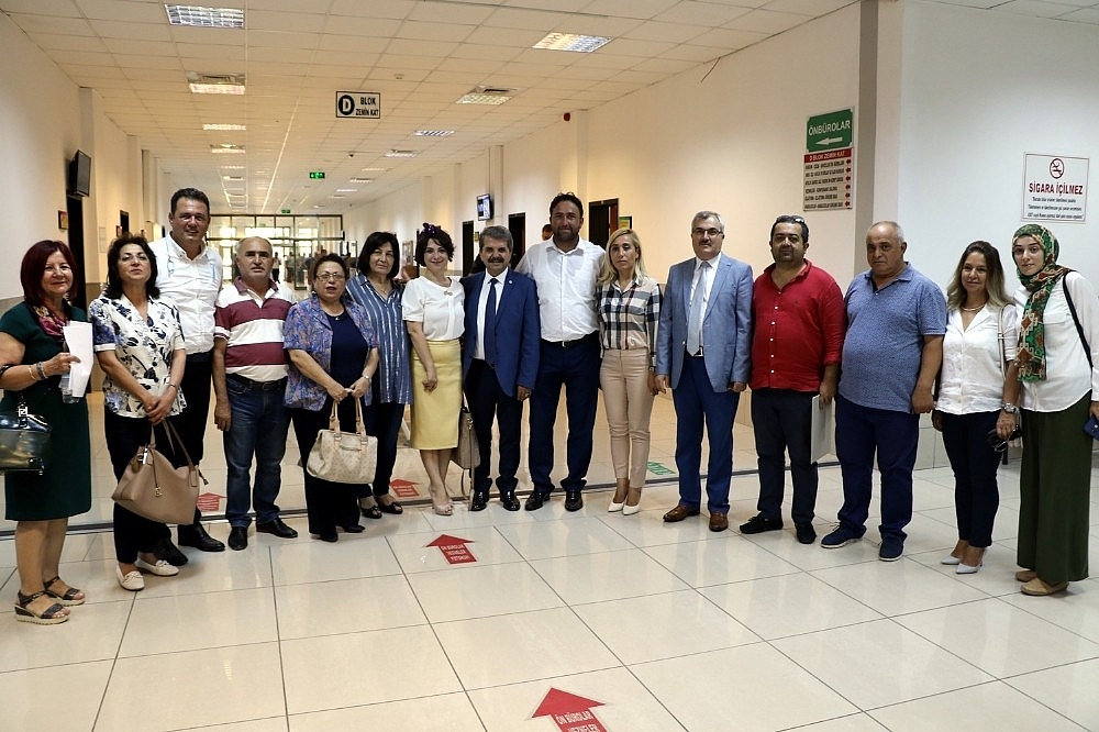 Antalya Milletvekilleri mazbatalarını aldı