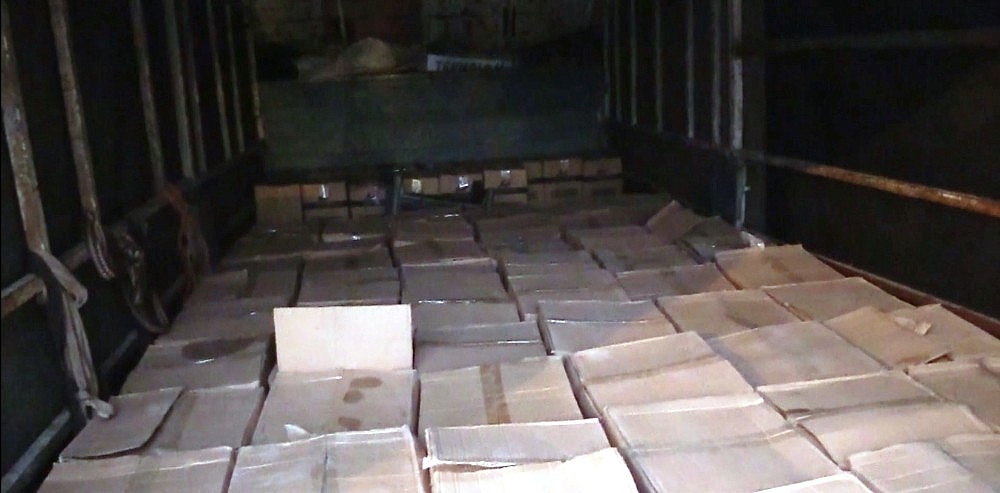 Antalya'da 4 bin 500 litre taklit zeytinyağı ele geçirildi! (Videolu)