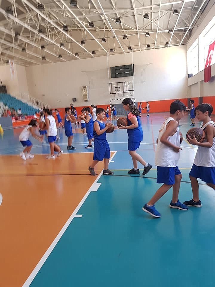 ASAT Yaz Spor Okulları devam ediyor