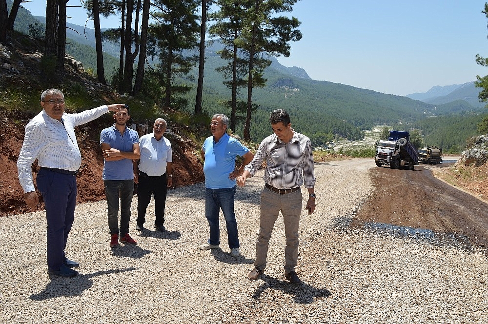 Serik Sanlı Yaylası yolu asfaltlanıyor