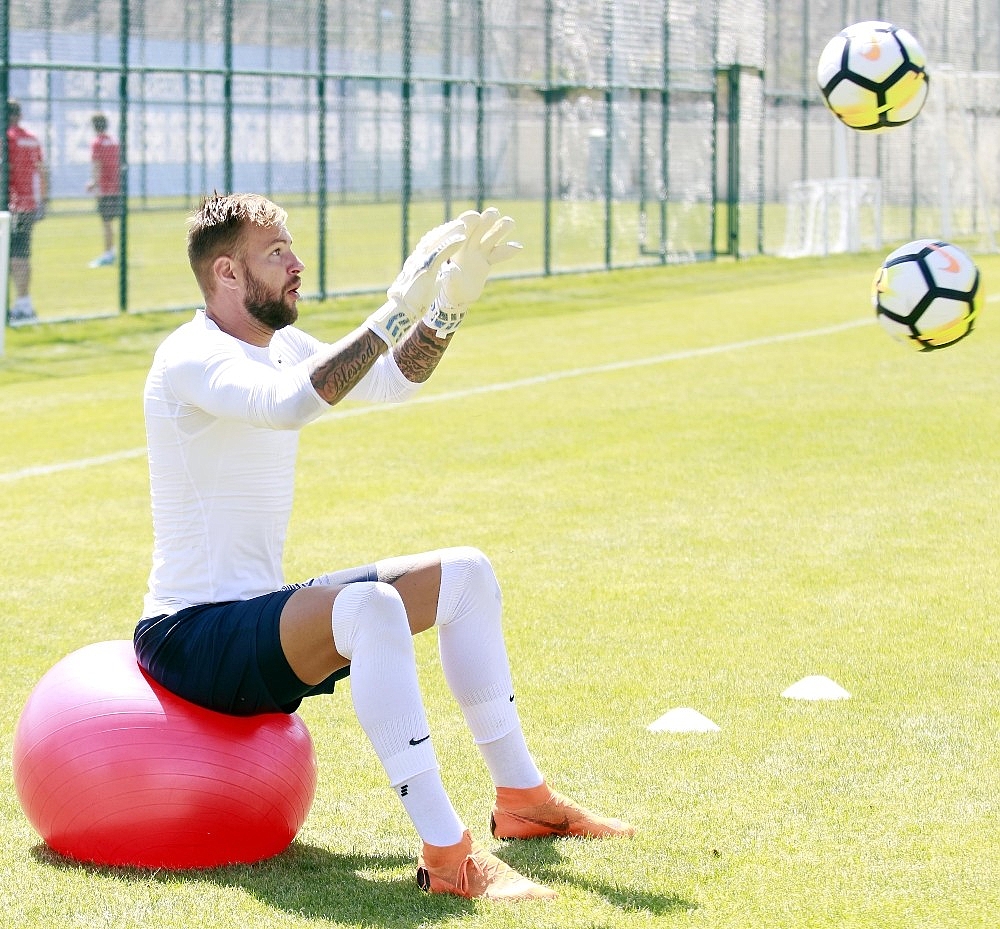 Sıcak, Antalyaspor'un temposunu bozmadı