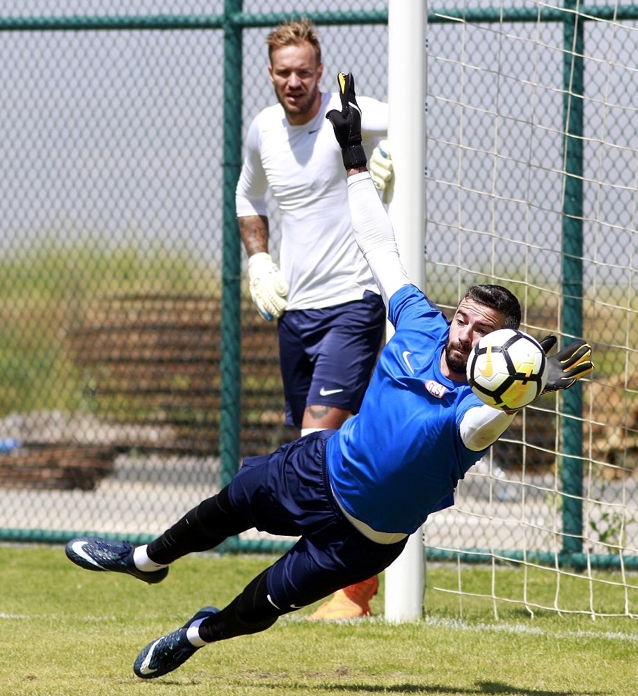 Sıcak, Antalyaspor'un temposunu bozmadı