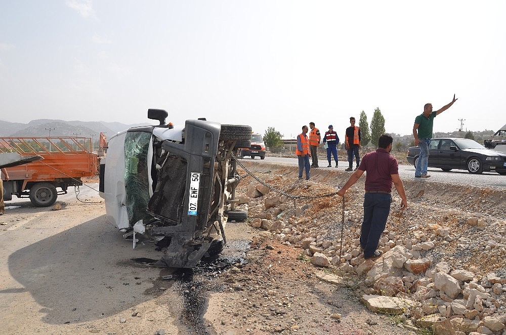 Akseki'de trafik kazası!