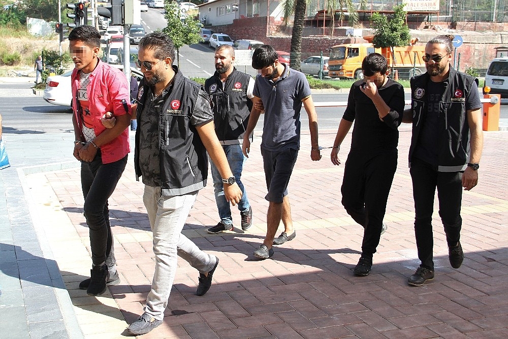 Alanya'da uyuşturucu operasyonu!