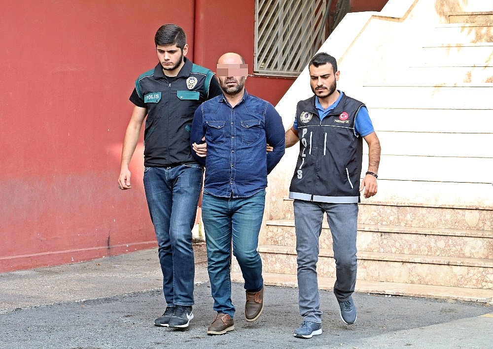 Ev değil uyuşturucu deposu!