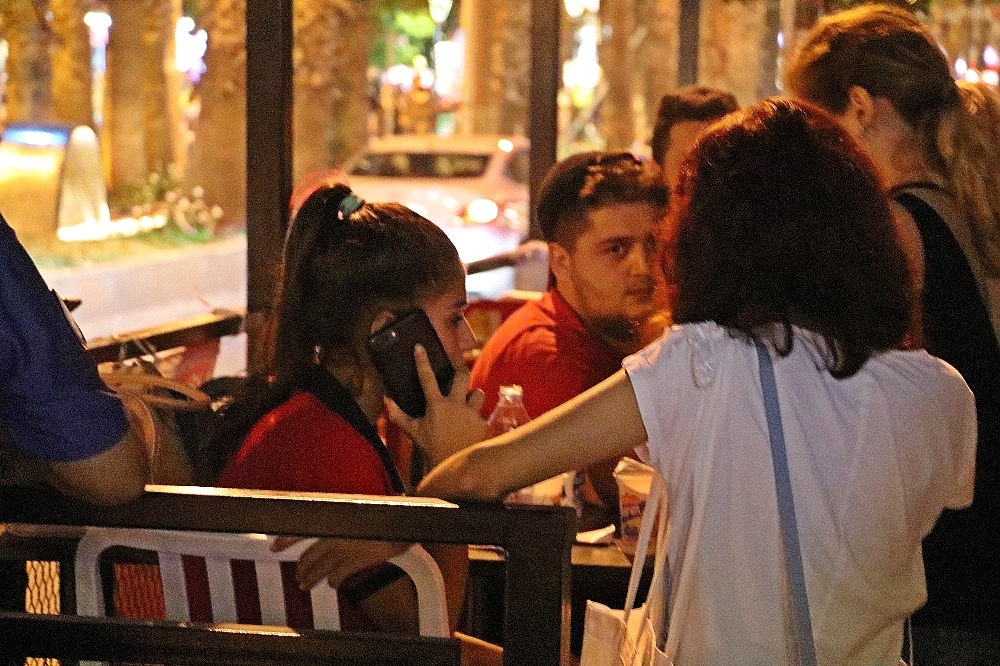 Fritözde unutulan yağ, restoranda yangın çıkardı!