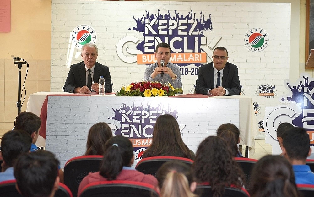 Tütüncü'den gençlere üniversite ve kamp müjdesi