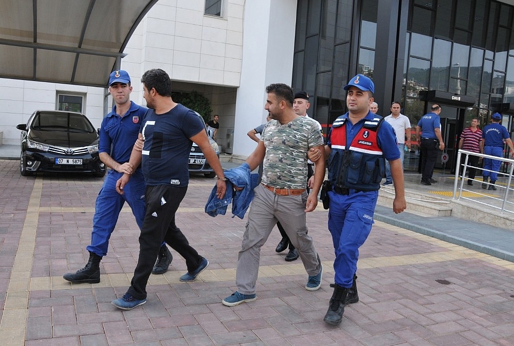 Uyuşturucu şüphelileri yakalandı!