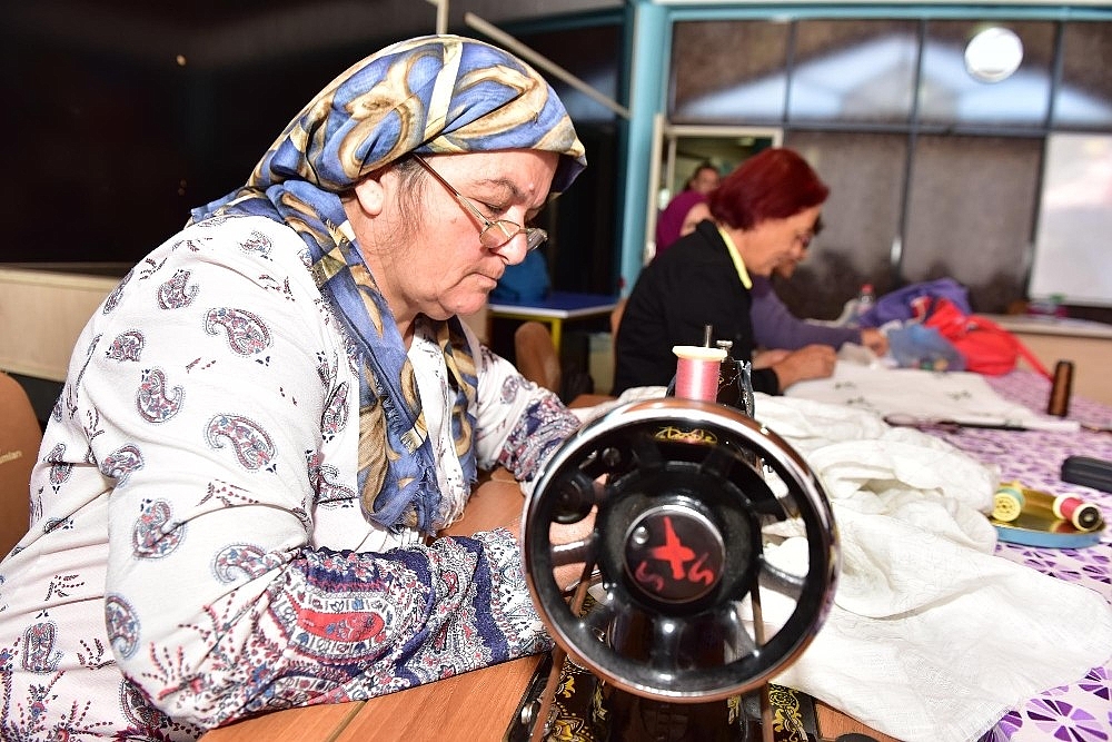 AKMEK'in yeni dönem kursları başladı