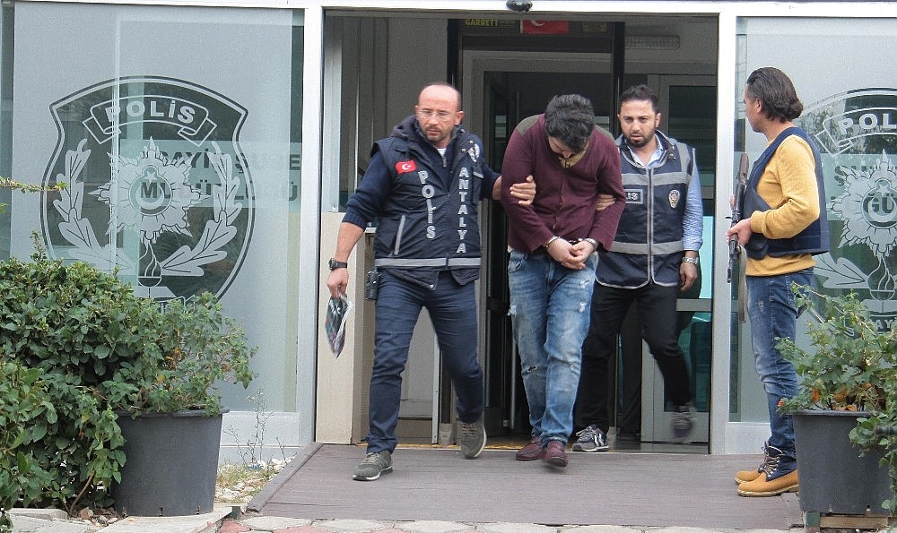 Antalya'da dolandırıcılık operasyonu!